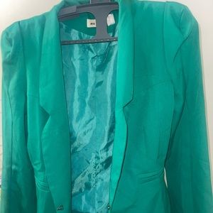 Green blazer size L ( it runs small!) chic attire
